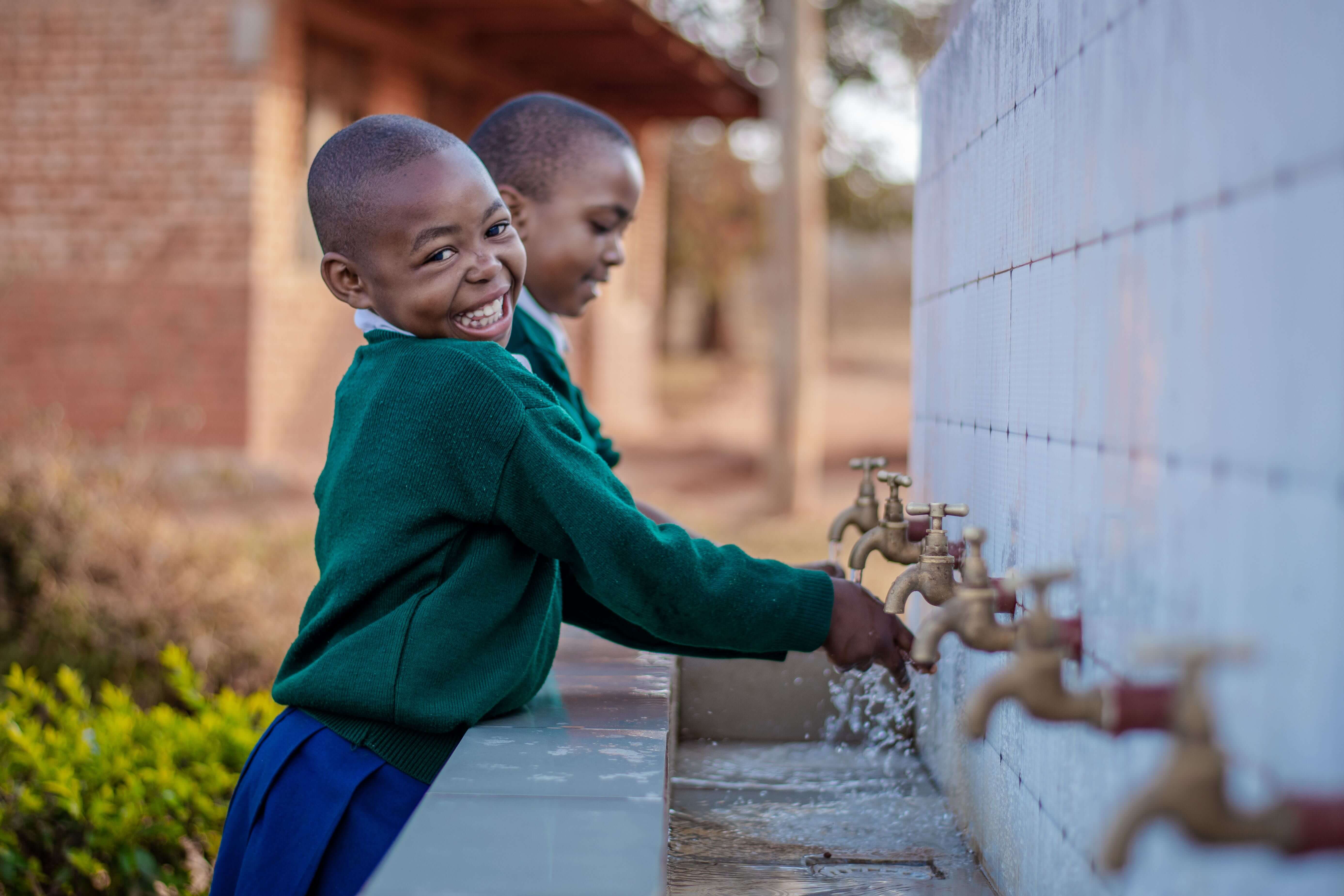 Watersysteem voor scholen in Kenia